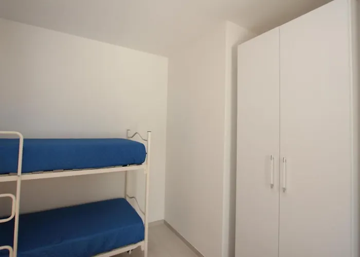 Apartman Comfy And Sunny