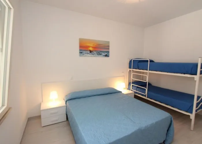 Comfy And Sunny Apartman