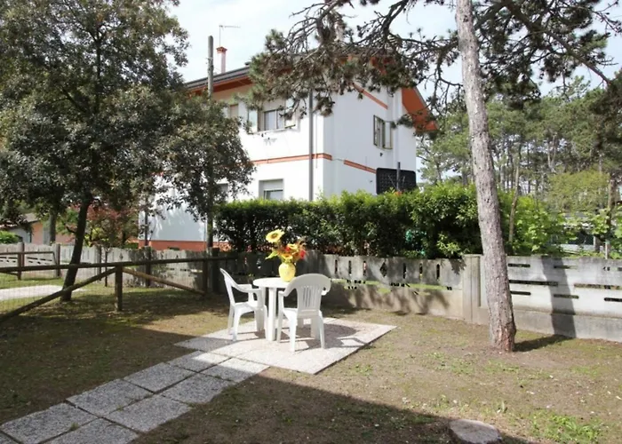 Comfy And Sunny Apartman *